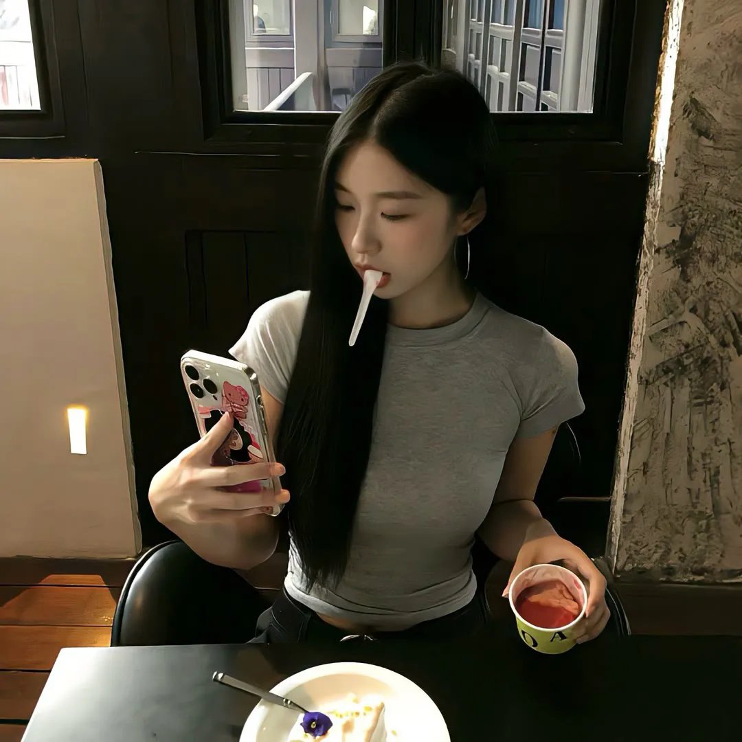 蠢爱三人行